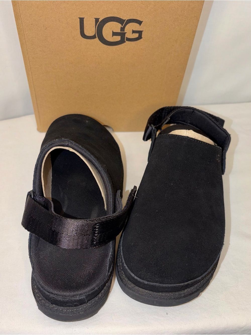 UGG Goldenstar black size 9 - Picture 2 of 10